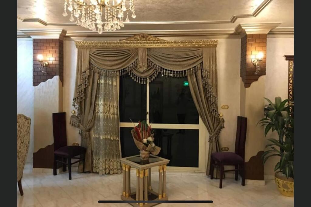 Royal Pyramids Palace Apartamento Cairo
